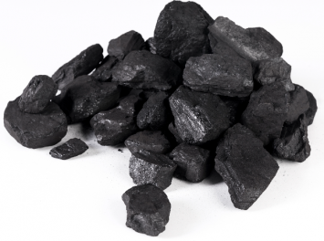 Vital energy sources, we facilitate their trade to meet global demand. We specialise in various grades and origins.